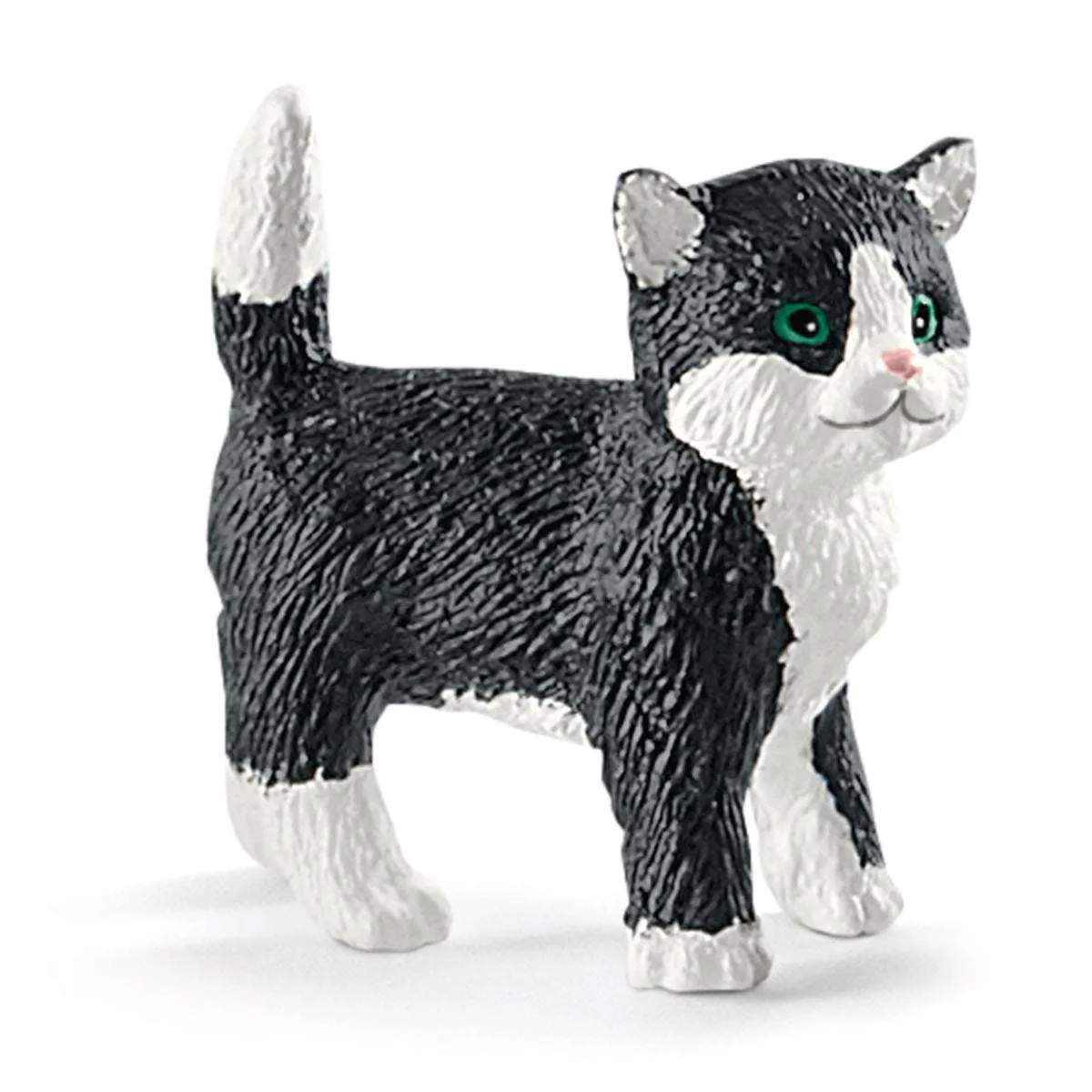 Playtime for cute cats - Image 10